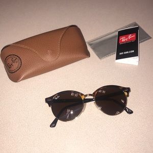 Round club master ray bans